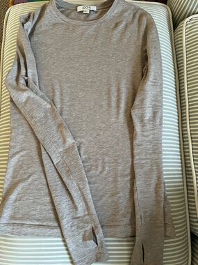 COS Women's Crewneck Long-Sleeve T-shirt— Light Heather Taupe